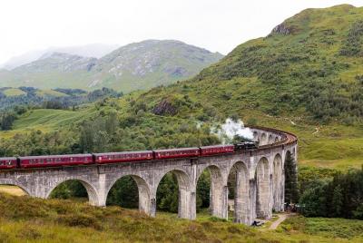 Excursión de un día a Hogwarts Express y al pintoresco Highlands desde Inverness Excursión de un día a Hogwarts Express y al pintoresco Highlands desde Inverness