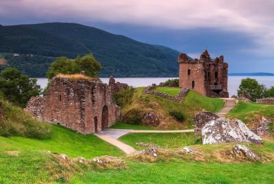 Lago Ness, campo de batalla de Culloden, castillo de Cawdor y mucho más de la ciudad de Inverness Lago Ness, campo de batalla de Culloden, castillo de Cawdor y mucho más de la ciudad de Inverness