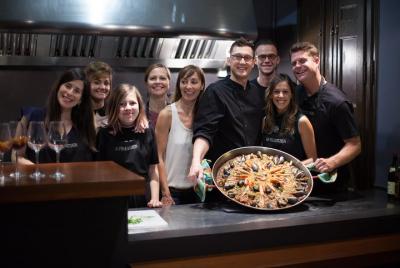 Clase de cocina de paella de marisco