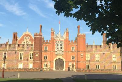 Recorrido en bicicleta por los terrenos de Hampton Court Palace G