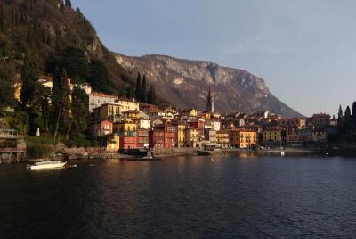 Excursión de un día desde Milán: lago de Como y Bellagio con crucero en un tour para grupos pequeños Excursión de un día desde Milán: lago de Como y Bellagio con crucero en un tour para grupos pequeños