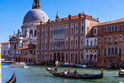 Visita a pie y paseo en góndola por Venecia