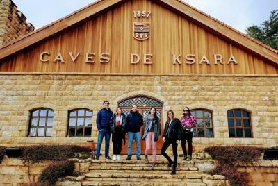 Excursión privada de medio día a Baalbek y Ksara desde Beirut con almuerzo Excursión privada de medio día a Baalbek y Ksara desde Beirut con almuerzo