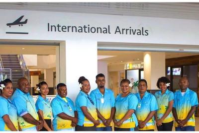 Traslado privado de la ciudad de Suva / Hoteles de Suva al aeropuerto de Nadi