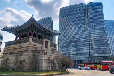 Tour privado de Royal Seoul: juego de exploración de la ciudad zombi