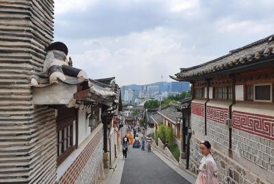 Muralla de Seúl, pueblo de Bukchon y 3 mercados principales en co Muralla de Seúl, pueblo de Bukchon y 3 mercados principales en co