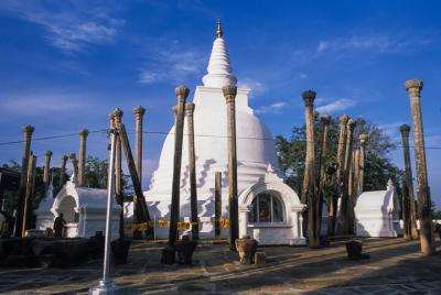 Ciudad Sagrada de Anuradhapura desde Dambulla