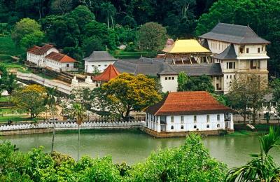 Excursión de un día a Kandy desde Bentota y sus alrededores