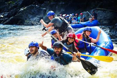 Excursión de un día a Nuwaraeliya y rafting en el agua de Kithulg