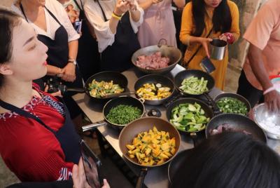 La cocina y demostración auténticas La cocina y demostración auténticas