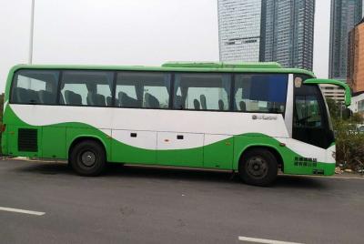 Servicio de 4 horas: autobús turístico de 45 asientos Servicio de 4 horas: autobús turístico de 45 asientos