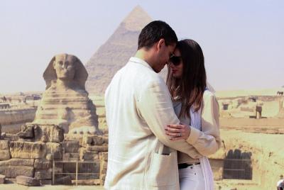 Excursión privada de un día durante escalas a las pirámides de Gi