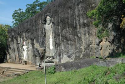 Viaje privado Buduruwagala y Udawalawe Safari desde Tangalle Viaje privado Buduruwagala y Udawalawe Safari desde Tangalle