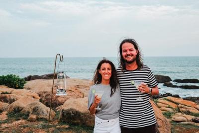 Cena de barbacoa en la playa en Yala de Hambantota Habour