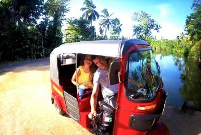 Yala Village Life Exploration tour en tuk-tuk desde Hambantota Habour Yala Village Life Exploration tour en tuk-tuk desde Hambantota Habour