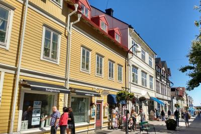 Excursión de senderismo de medio día para grupos pequeños en Vaxholm con picnic Excursión de senderismo de medio día para grupos pequeños en Vaxholm con picnic