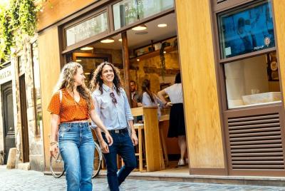 Trendy Le Marais Private Tour: catas y estilo de vida local