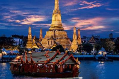 Cena crucero Wan Fah a lo largo del río Chao Phraya