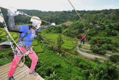 Eagle Track Zipline Adventure