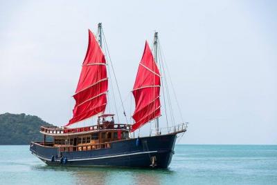 Crucero con cena al atardecer en Koh Samui