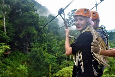 Tirolesa Skyhawk Adventure Tour en Koh Samui
