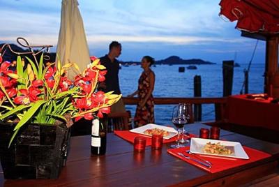 Crucero con cena al atardecer en Koh Samui