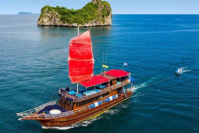 Excursión de un día en crucero por el yate a Koh Samui con almuerzo