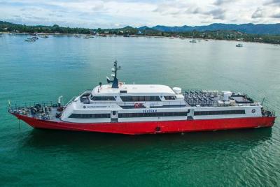 Koh Samui a Phuket por Seatran Discovery Ferry y Phantip Bus