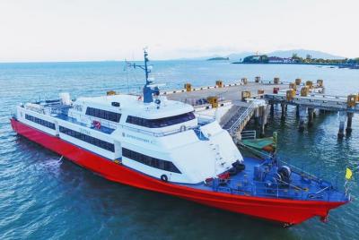 Surat Thani Don Sak Pier a Koh Tao por Seatran Discovery Ferry