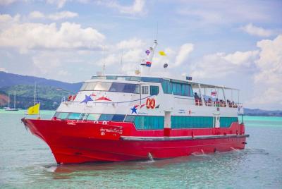 Koh Lanta a Koh Samui en Minivan, Coach y Seatran Discovery Ferry
