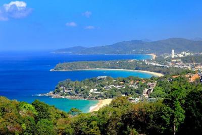 Recorrido turístico por Phuket con almuerzo