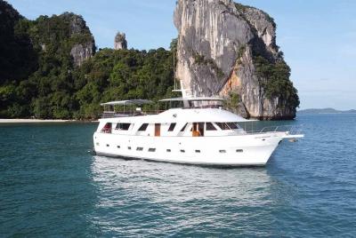 2 días y 1 noche en un yate de lujo en Phuket