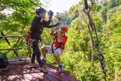 Flying Hanuman Ziplines 28 plataformas con transferencia gratuita