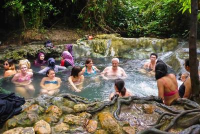 Full Day Hot Spring Waterfall Emerald Pool y Tiger Cave Temple