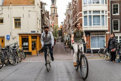 Guía turístico privado de Ámsterdam con un local: Comience su via
