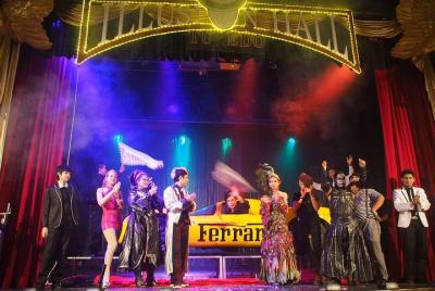 Boleto de entrada de Tuxedo Illusion Hall en Pattaya