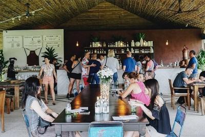 Phuket Real City Tour con destilería de cócteles de ron