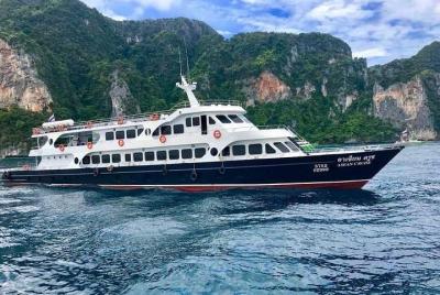 Transferencia de ferry entre Phuket a Koh Phi Phi