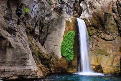 Cañón de Sapadere y cueva enana con almuerzo de río oscuro