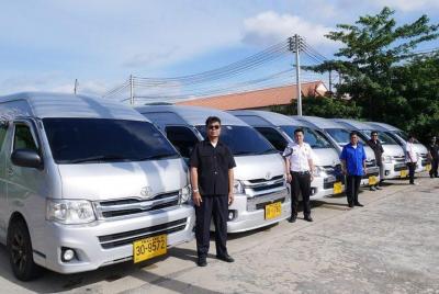 Traslados de ida y vuelta al aeropuerto de Phuket (SHA Plus)