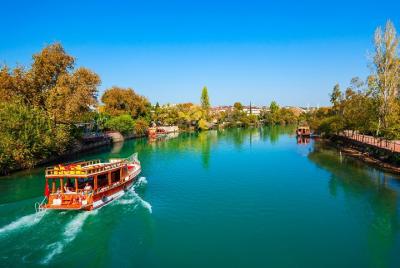 Crucero por el río Manavgat con el gran bazar de Belek Crucero por el río Manavgat con el gran bazar de Belek