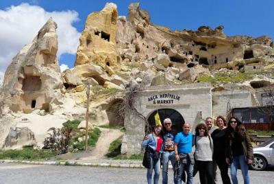 Excursión de día completo a Capadocia: ciudad subterránea de Kaymakli (inc. el almuerzo y entrada a museo)