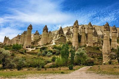 Excursión de día completo a Capadocia con Goreme y Uchisar