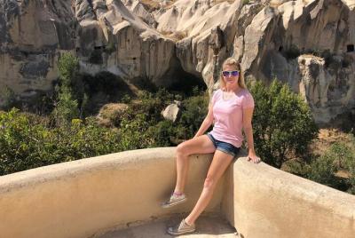 Capadocia Blue Tour con globo de vuelo opcional