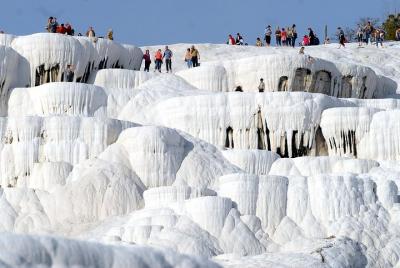 Tour de aguas termales de Pamukkale desde Kusadasi