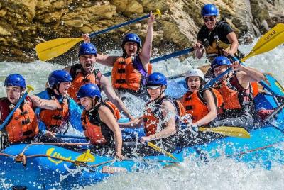 Tour de rafting en aguas bravas desde Side y Manavgat Tour de rafting en aguas bravas desde Side y Manavgat