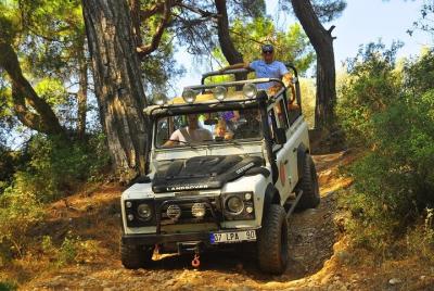 Lado: Jeep Safari Adventure por Green Canyon Lado: Jeep Safari Adventure por Green Canyon