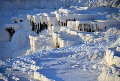 Excursión de día completo a Pamukkale desde Side con cena. Excursión de día completo a Pamukkale desde Side con cena.