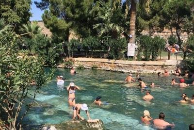 Pamukkale y Hierápolis: excursión de 2 días desde Side Pamukkale y Hierápolis: excursión de 2 días desde Side