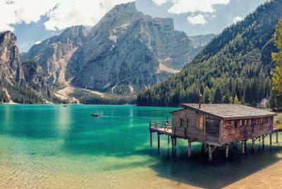 Desde Venecia hasta el corazón de los Dolomitas: recorrido privado en coche